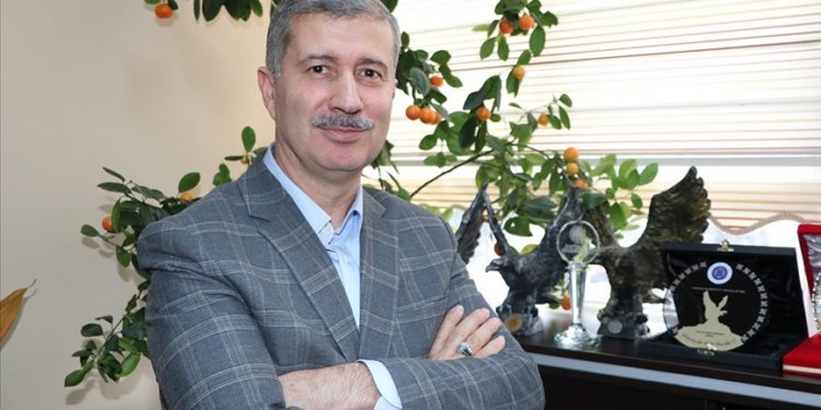 Birçok hastalığı önlediği bilinen karanfilin tedavide de potansiyel etkiye sahip olduğu ortaya kondu