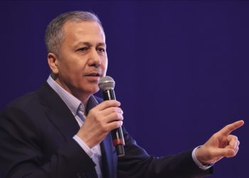 Hukuk devleti, insan hakları bizim referansımız