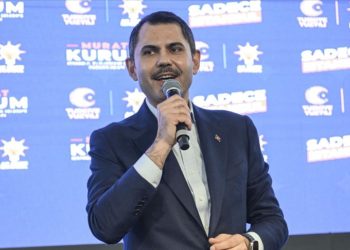 (Son anket sonuçları) 1-1,5 puan biz öndeyiz dediğimiz yerden, bunun üzerine koya koya gidiyoruz