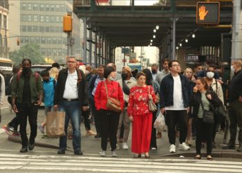 Erken yaşta hava ve ses kirliliğine maruz kalmak psikolojik rahatsızlık riskini artırıyor