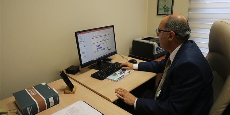 Kenenin ısırdığı kişiyle temas edenlerin de 14 gün boyunca takip edilmesi önerisi