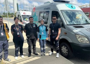 Sağlık Bakanlığı, bayram trafiğinde acil sağlık hizmetlerinin aksamaması için tedbir aldı