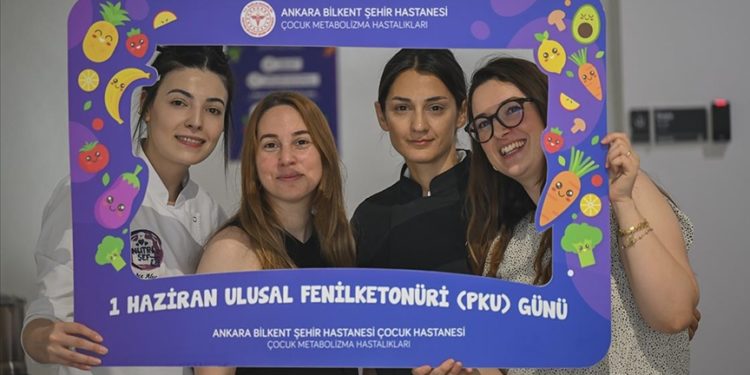 Fenilketonüri hastası çocuklar, glutensiz ve düşük proteinli gıdalar hazırladı