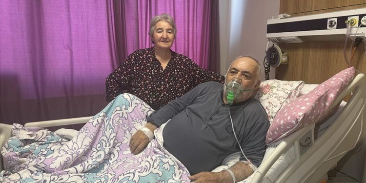 İngiltere’den tedavi için Trabzon’a gelen hastanın akciğerindeki kitle başarıyla alındı