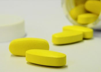 Eczacılardan "takviye edici gıda" uyarısı