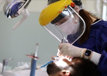 Uzmanından Kurban Bayramı'nda ağız ve diş sağlığı bakımı uyarısı