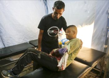Gazze’de en az 10 bin hasta tıbbi tahliyeye ihtiyaç duyuyor