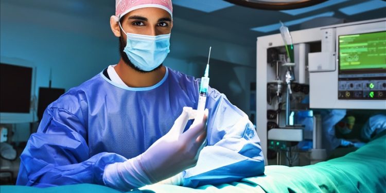 Kanserli dokuları aydınlatan floresan boyalar sayesinde hastalığın tekrar etme riski azaltılabilir