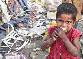 Dünyada her gün 1,6 milyon kişi güvenli olmayan gıdalardan hastalanıyor