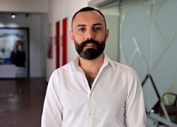 Binde 1 görülen sendrom 17 yılda 150 kez kalbini durdurdu