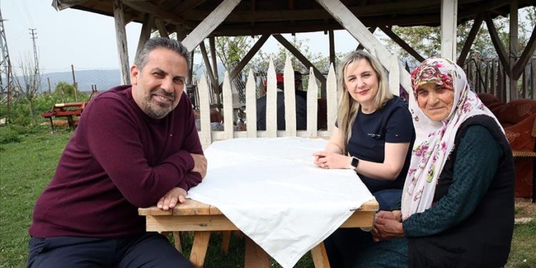 80 yaşındaki kadın sığırdan alınan kalp kapakçığı ile sağlığına kavuştu