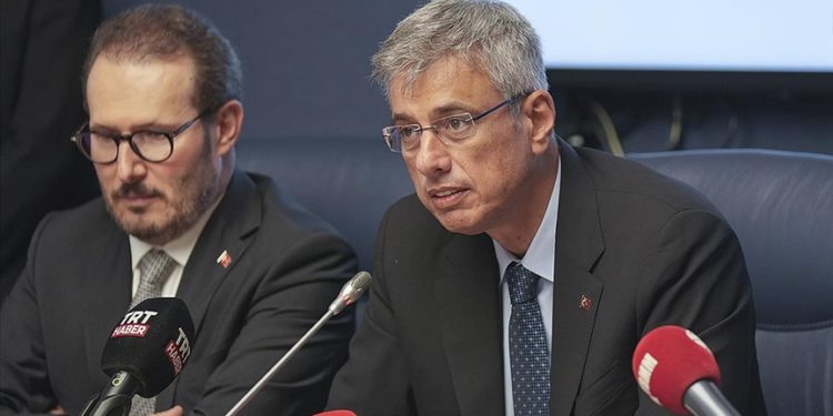 Sağlık sektörünü, Türkiye’nin lokomotif sektörü haline getirmek istiyoruz