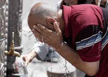 Aşırı sıcaktan korunmak ve yaz aylarında doğru beslenmek için öneriler