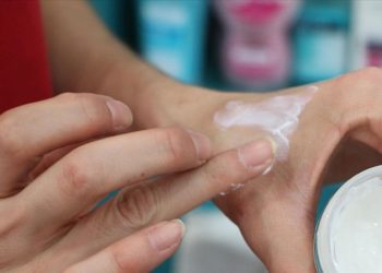 Eczacılardan "sahte güneş kremi" uyarısı