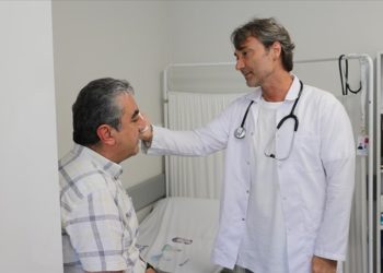 Aile hekimleri hastanelerin yükünü alırken erken teşhiste de önemli rol oynuyor