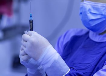 DSÖ, Kovid-19 vakalarının son haftalarda arttığı konusunda uyarıda bulundu