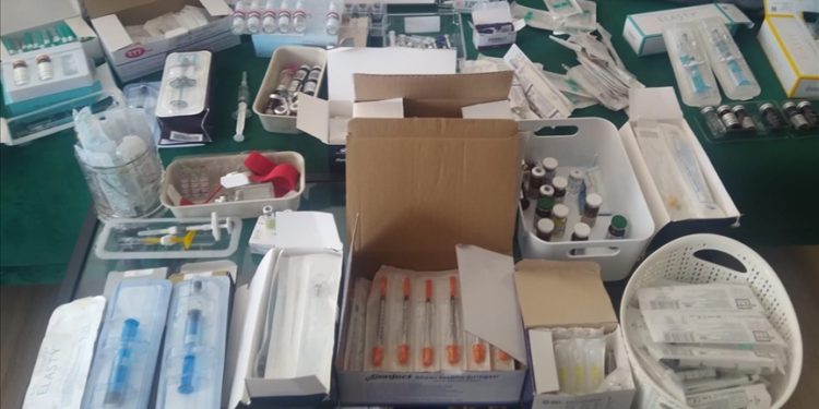 Sahte ürünlerle yapılan botoksta yüz felci riski