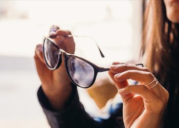 Sahte güneş gözlükleri göz sağlığını tehdit ediyor