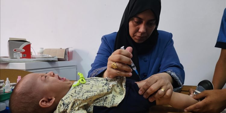 Gazze’de 640 binden fazla çocuğu kapsayan çocuk felci aşılama kampanyası “iki turlu” olacak