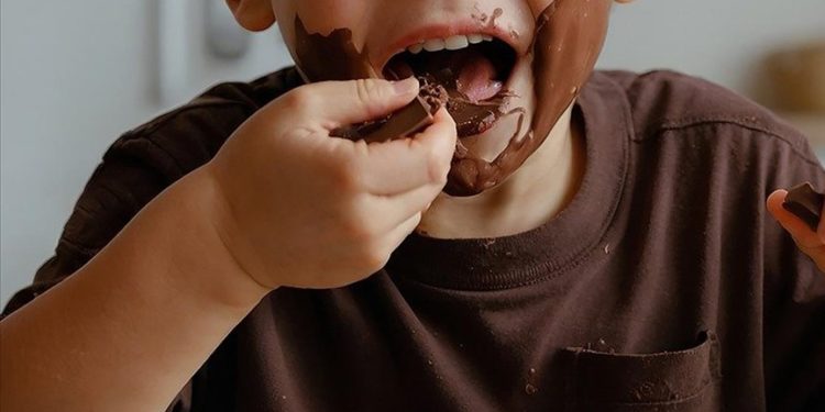 “Çocukların ağız ve diş sağlığı için paketli ürün tüketimi sınırlanmalı” tavsiyesi