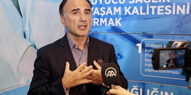 Sürdürülebilir sağlık sisteminde “sağlıklı yaşlanma” ön plana çıkıyor