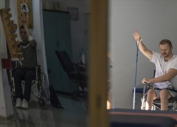 Dünyada 15 milyondan fazla kişi omurilik hasarıyla yaşıyor