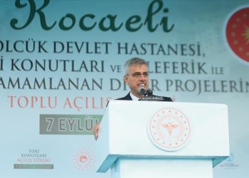 Aile sağlığı ve temel sağlık hizmetlerini daha iyi ve etkin hale getireceğiz