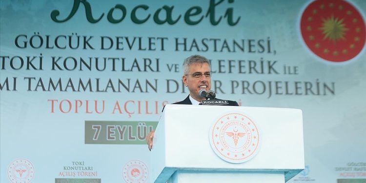 Aile sağlığı ve temel sağlık hizmetlerini daha iyi ve etkin hale getireceğiz