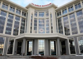 Sağlık Bakanlığı, Devlet Hizmeti Yükümlülüğü Kurası’na ilişkin boş kadroları yayımladı