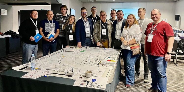 DSÖ eğiticisi Türk doktor, Ukrayna’da meslektaşlarına hayat kurtarma eğitimi verdi